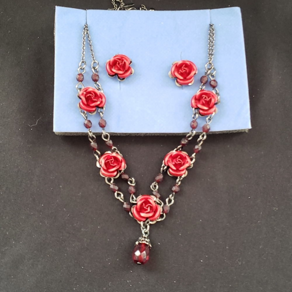 Earring and choker necklace set